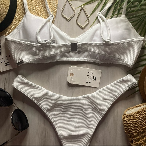 Billabong 🤍 Gigi Waffle Bralette Bikini Top | Skimpy Hike Bottoms - Picture 11 of 16